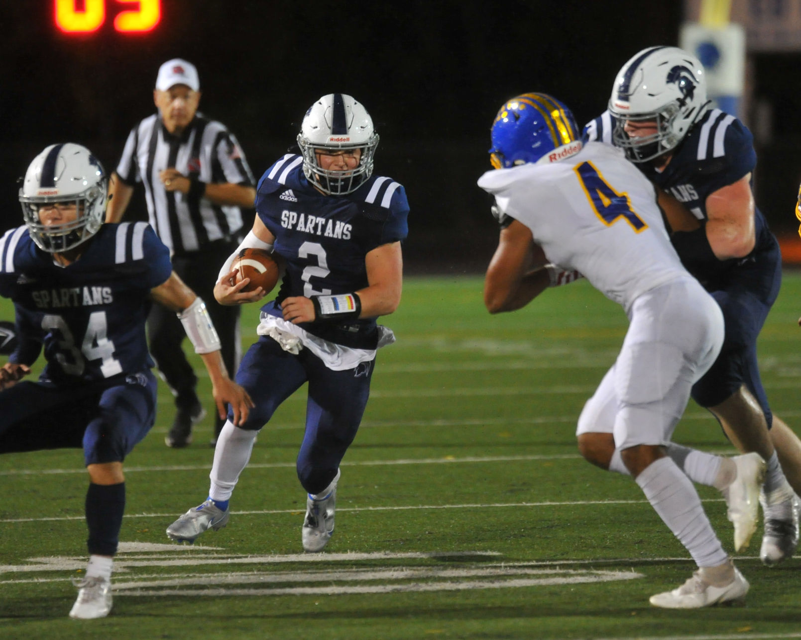092421-qc-spt-north-pv fball